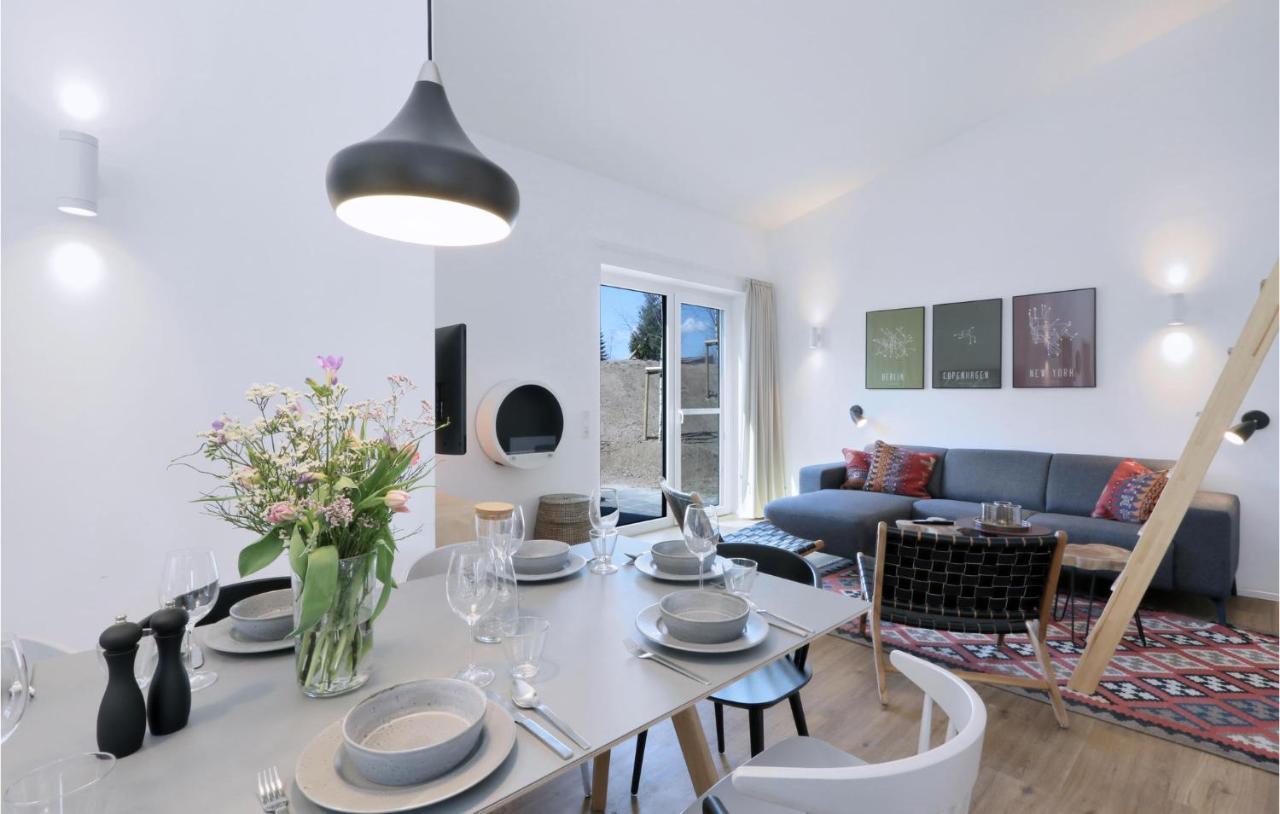 Amazing Home In Lembruch-Duemmer See With Sauna 외부 사진