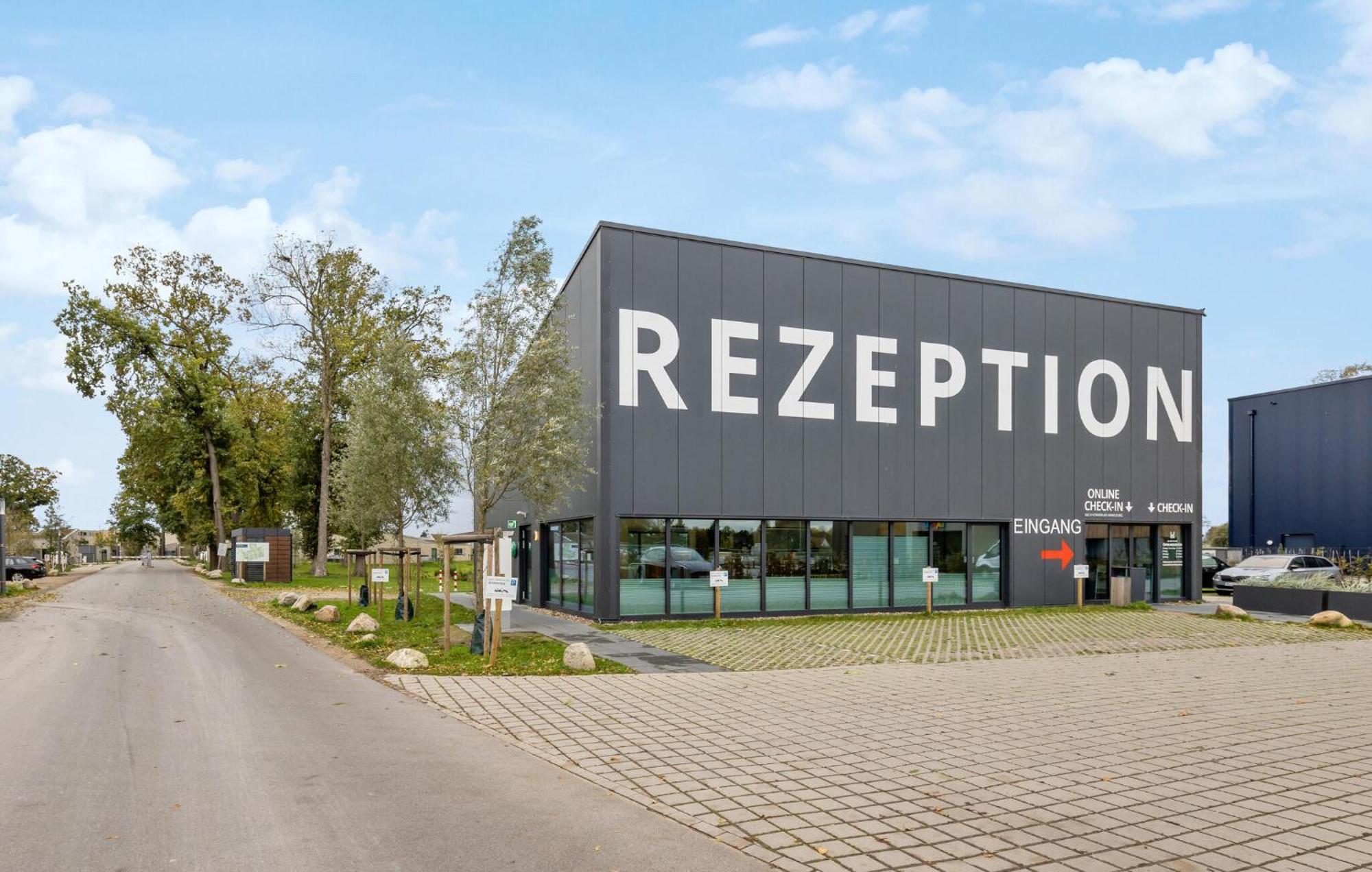 Amazing Home In Lembruch-Duemmer See With Sauna 외부 사진