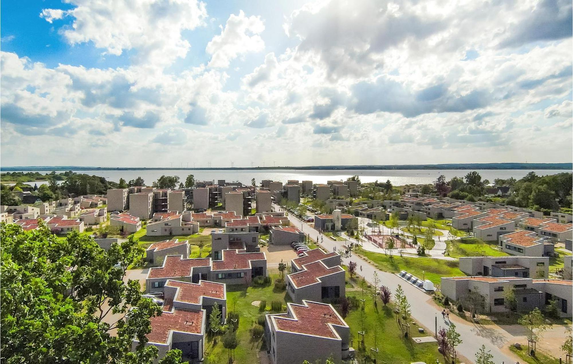 Amazing Home In Lembruch-Duemmer See With Sauna 외부 사진